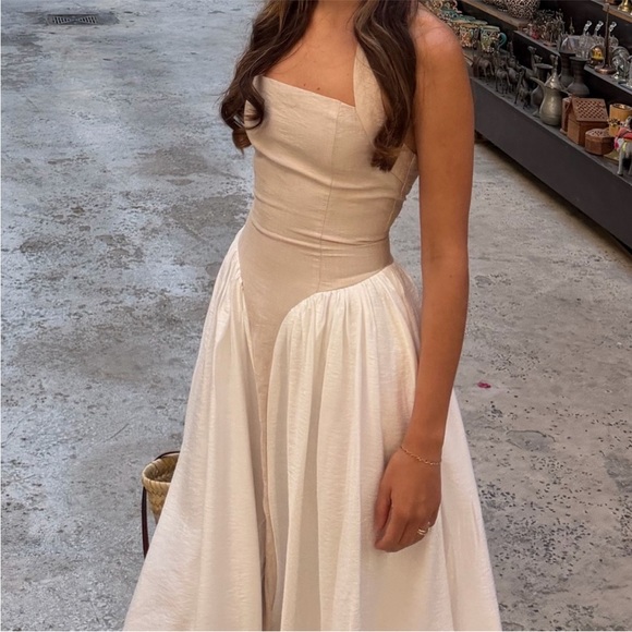 SAMMI HALTER MIDI DRESS - SAND/WHITE - Picture 2 of 7